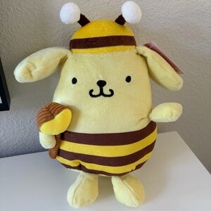 Sanrio Pompompurin Bee Plush